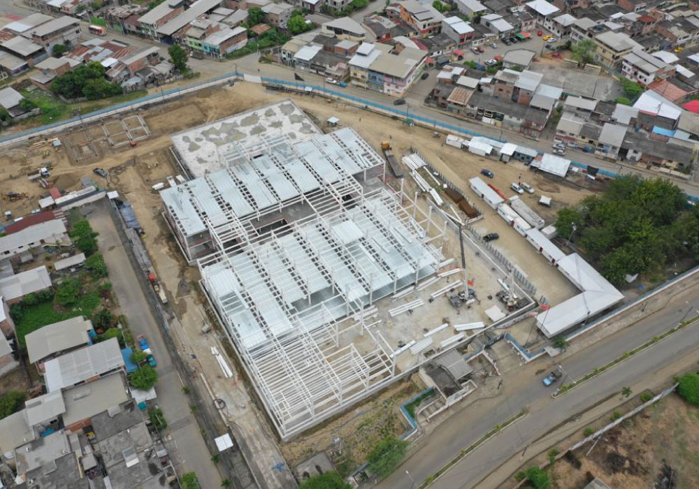 Construcción de hospitales en Ecuador 2
